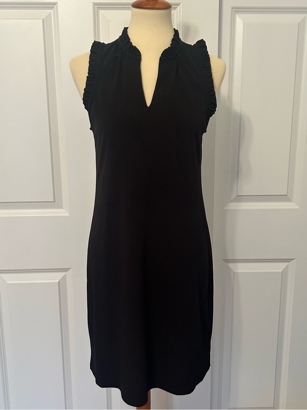 Michael Kors Black Sleeveless Ruffle-Trim Dress